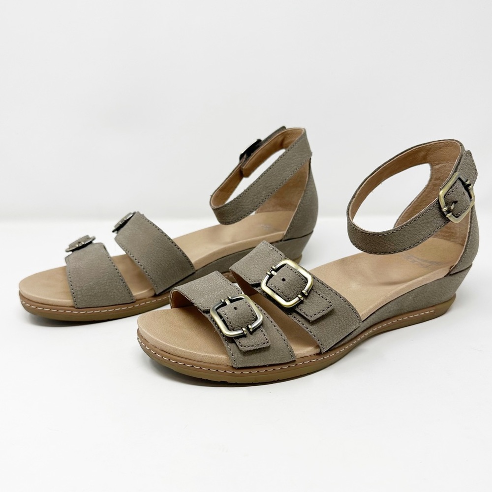 Dansko Women’s Astrid Double Strap Wedge Sandals in Beige Size 40 (US 9.5-10)